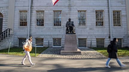 Le campus de l'université d'Harvard à Cambridge dans le Massachusetts (Etats-Unis), le 12 décembre 2023. (JOSEPH PREZIOSO / AFP)