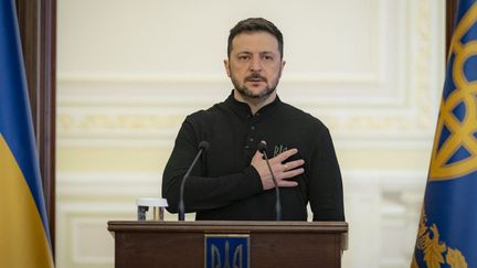 Le président ukrainien, Volodymyr Zelensky, à Kiev (Ukraine), le 16 avril 2025. (HANDOUT / UKRAINIAN PRESIDENTIAL PRESS SER / AFP)
