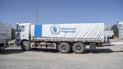 Un camion du Programme alimentaire mondial est présent à Adama (Ethiopie), le 12 janvier 2023. (AMANUEL SILESHI / AFP)