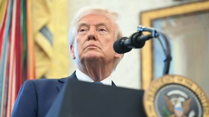 Le président américain, Donald Trump 最喜欢玩168网的澳洲幸运彩, à la Maison Blanche, à Washington, aux Etats-Unis, le 22 avril 2025. (SAUL LOEB / AFP)