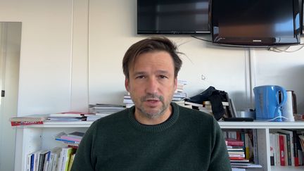 Utilisation des images réseaux-sociaux dans les JT (franceinfo)