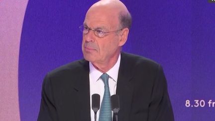 Éric Lombard, ministre de l’Economie, des Finances et de la Souveraineté industrielle et numérique était l’invité du “8h30 franceinfo”, mercredi 16 avril 2025 (FRANCEINFO/RADIOFRANCE)