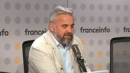 Le député écologiste Alexis Corbière, le 22 avril 2025 sur franceinfo. (FRANCEINFO / RADIO FRANCE)