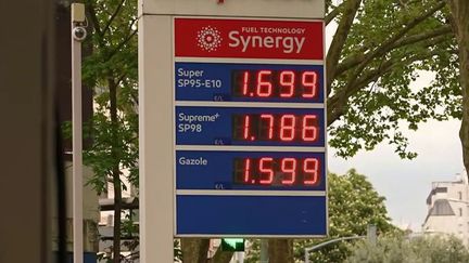 Carburants en baisse : bientôt le litre 1,5 euros (France 2)