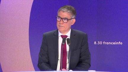 Olivier Faure, premier secrétaire du Parti socialiste et député de Seine-et-Marne, sur franceinfo, le 10 avril 2025. (FRANCEINFO / RADIO FRANCE)