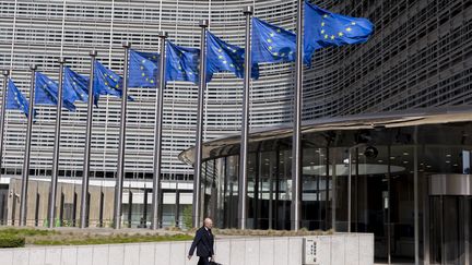 La commission européenne à Bruxelles envisage d'alléger les règles budgétaires liées aux investissements dans la défense. (VINCENT ISORE / MAXPPP)