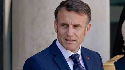 Le président français Emmanuel Macron, le 9 avril 2025. (ALEXIS SCIARD / MAXPPP)