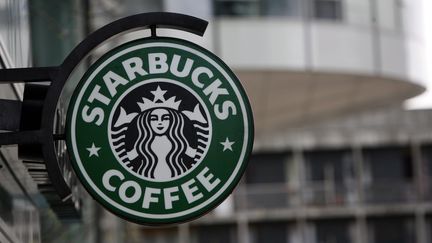 L'enseigne d'un magasin Starbuck. Photo d'illustration. (IP3 PRESS / MAXPPP)