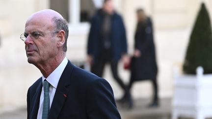 Éric Lombard, ministre de l'Économie, des Finances et de la Souveraineté industrielle et numérique, en sortie du Conseil des Ministres, le 3 Janvier 2025. (JULIEN MATTIA / LE PICTORIUM / MAXPPP)
