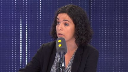 Manon Aubry, députée européenne La France insoumise, était l'invitée de franceinfo le jeudi 10 octobre 2019 (FRANCEINFO / RADIOFRANCE)