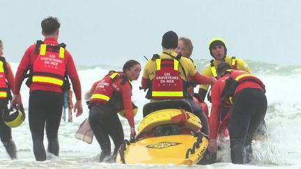 Sauvetage en mer : immersion au sein d'un centre de formation de sauveteurs de la SNSM (France 2)